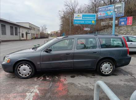 Volvo - V70