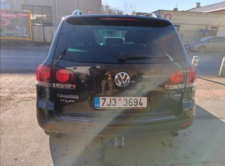 Volkswagen - Touareg