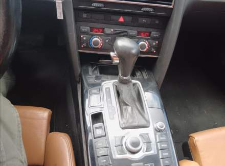 Audi - A6