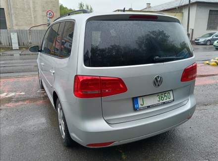 Volkswagen - Touran