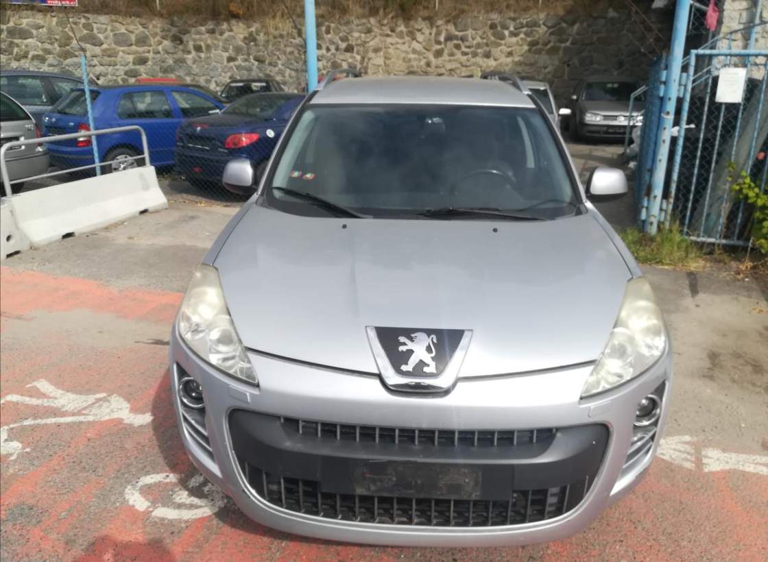 Peugeot - 4007