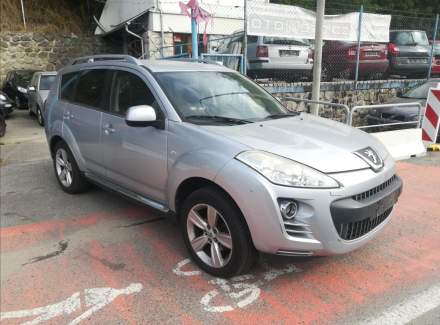 Peugeot - 4007