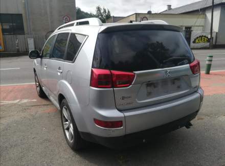 Peugeot - 4007