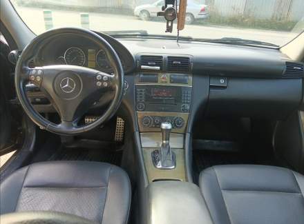 Mercedes-Benz - C-class