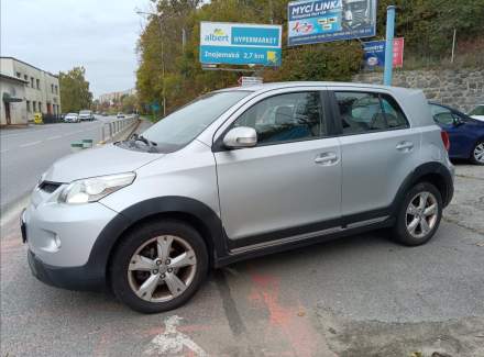 Toyota - Urban Cruiser