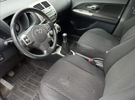 Toyota - Urban Cruiser