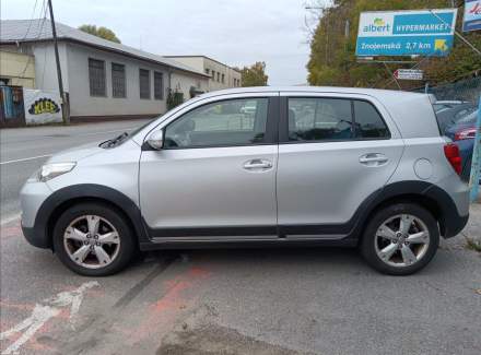 Toyota - Urban Cruiser