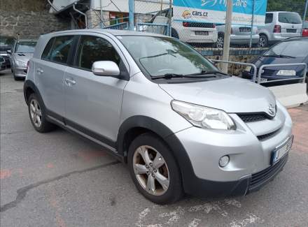 Toyota - Urban Cruiser