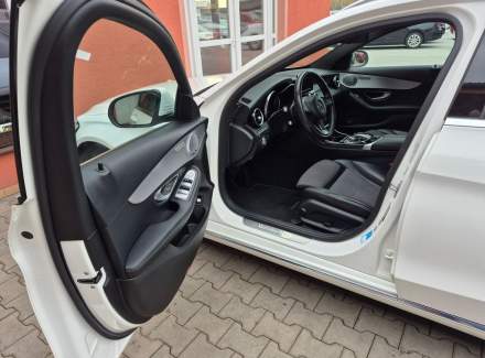 Mercedes-Benz - C-class