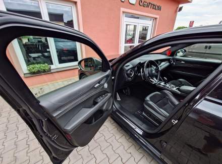 Alfa Romeo - Stelvio