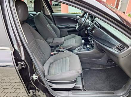 Alfa Romeo - Giulietta