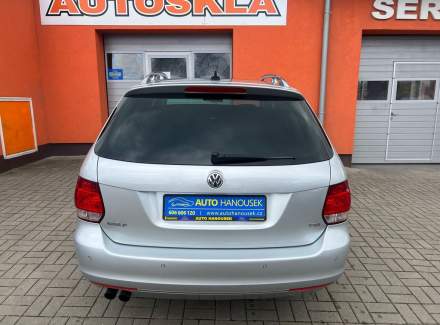 Volkswagen - Golf