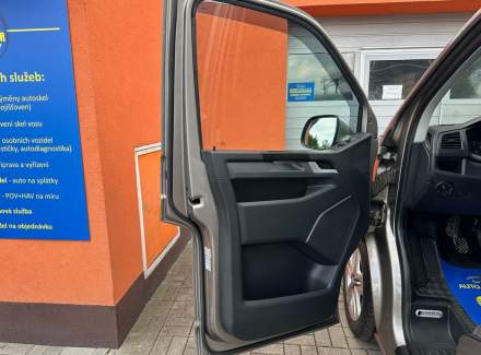 Volkswagen - Caravelle