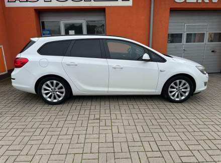 Opel - Astra