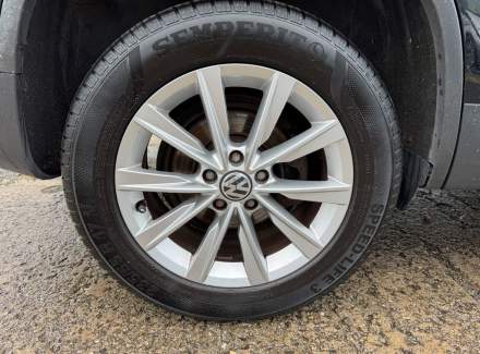 Volkswagen - Tiguan