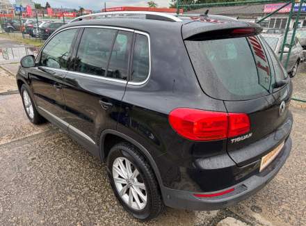 Volkswagen - Tiguan