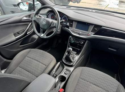 Opel - Astra