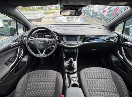 Opel - Astra