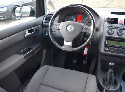 Volkswagen - Touran