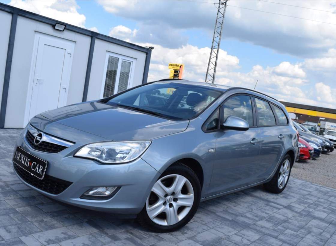 Opel - Astra