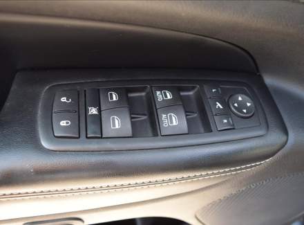 Jeep - Grand Cherokee