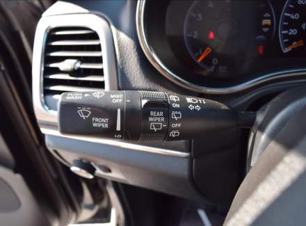 Jeep - Grand Cherokee