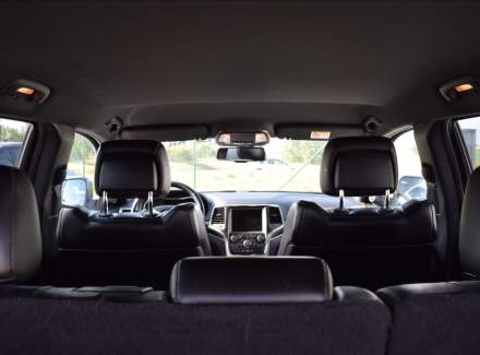 Jeep - Grand Cherokee