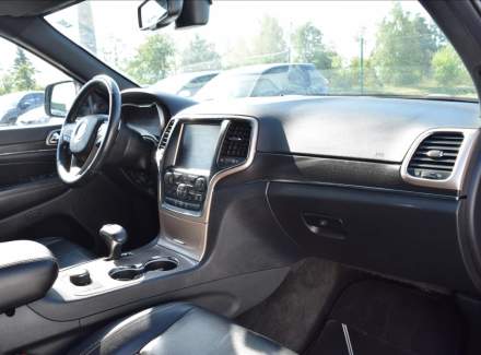 Jeep - Grand Cherokee