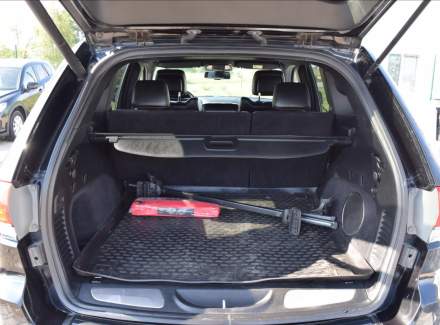 Jeep - Grand Cherokee