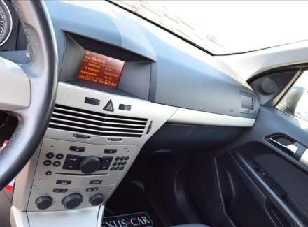 Opel - Astra