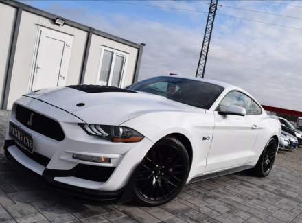 Ford - Mustang
