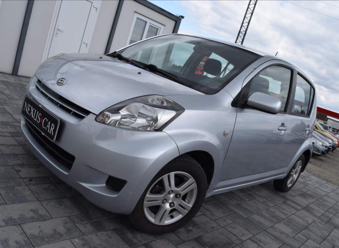 Daihatsu - Sirion