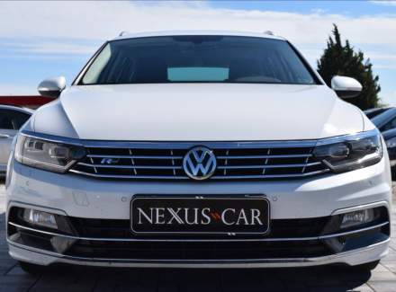 Volkswagen - Passat