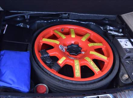 Volkswagen - Touareg