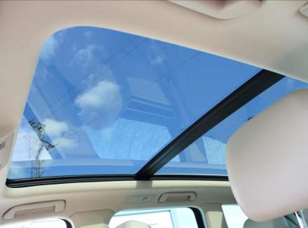 Volkswagen - Touareg