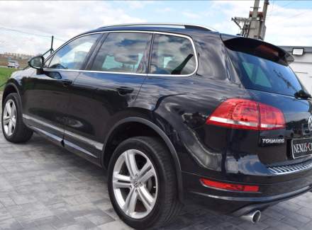 Volkswagen - Touareg
