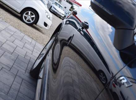 Volkswagen - Touareg