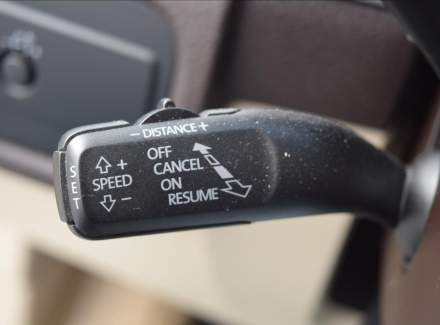 Volkswagen - Touareg