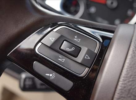 Volkswagen - Touareg