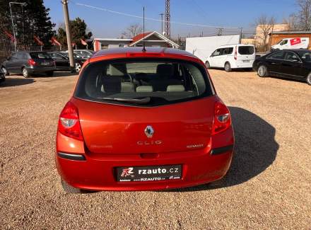Renault - Clio