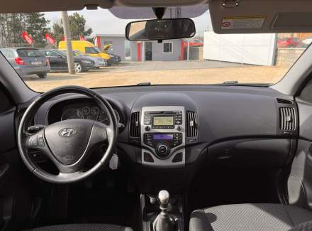 Hyundai - i30