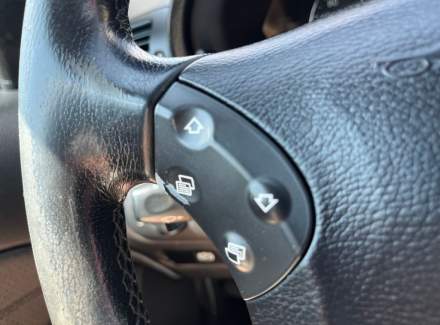 Mercedes-Benz - C-class