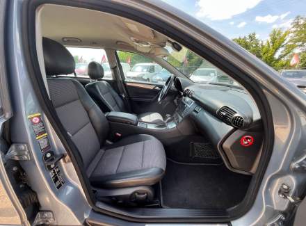 Mercedes-Benz - C-class