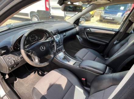 Mercedes-Benz - C-class