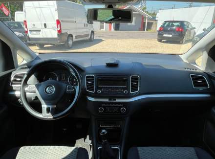 Volkswagen - Sharan