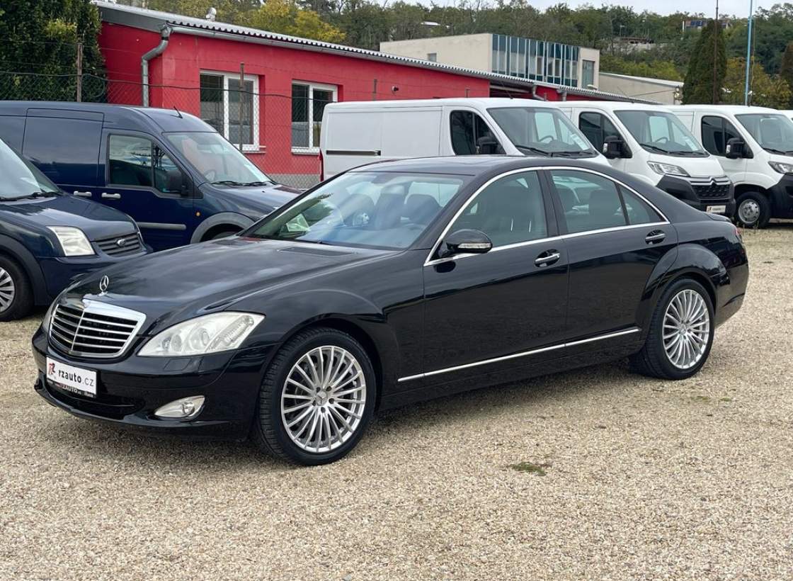Mercedes-Benz - S-class