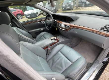 Mercedes-Benz - S-class