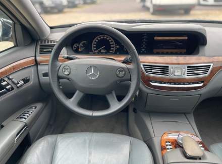 Mercedes-Benz - S-class