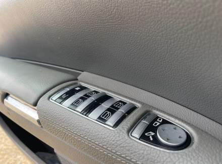 Mercedes-Benz - S-class