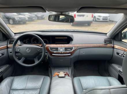 Mercedes-Benz - S-class